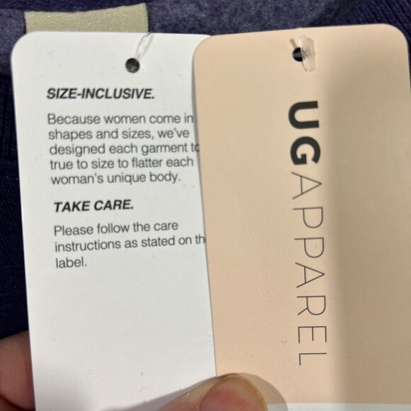 NEW UGapparel Women's Size Small Washington Crewneck Sweatshirt NWT - Picture 5 of 10